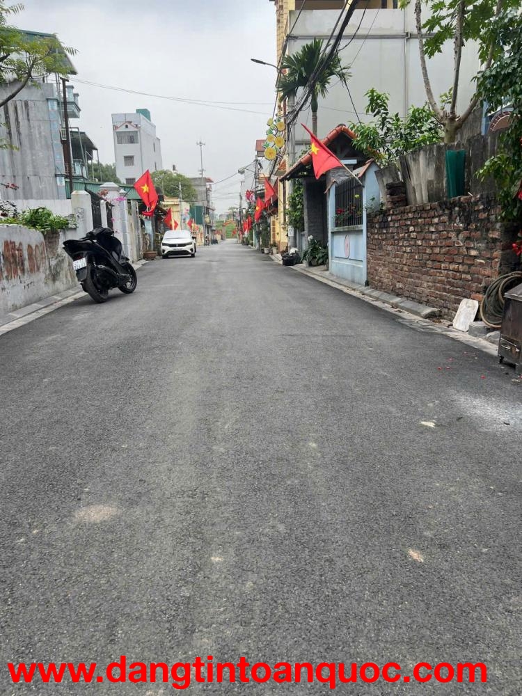 Rẻ chưa từng có . Do chủ cần tiền nên bán gấp lô đất nhỏ xinh  58m2 ở thôn Thuỵ Hà - Phúc Thịnh (Bắc