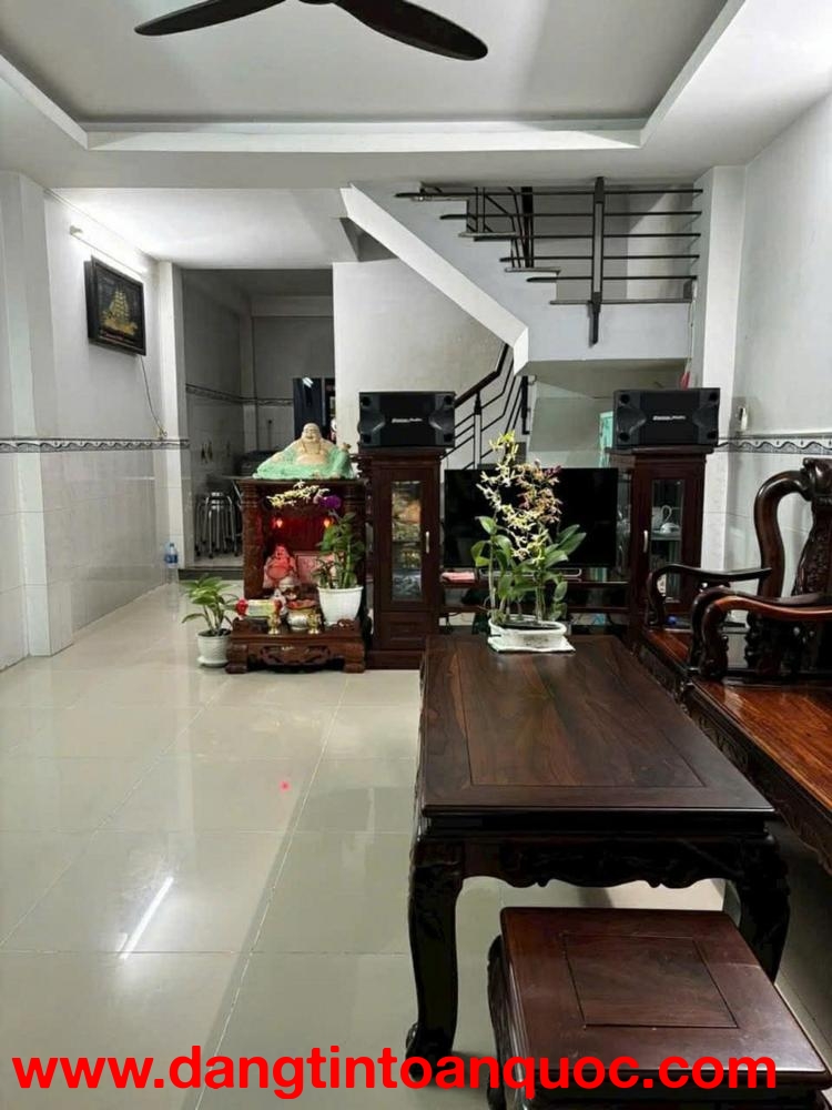Bán Nhà 4 Tầng Trường Chinh Q12 – 75m² – 6PN – Gần Chợ Lạc Quang – Giá 6.99 Tỷ TL