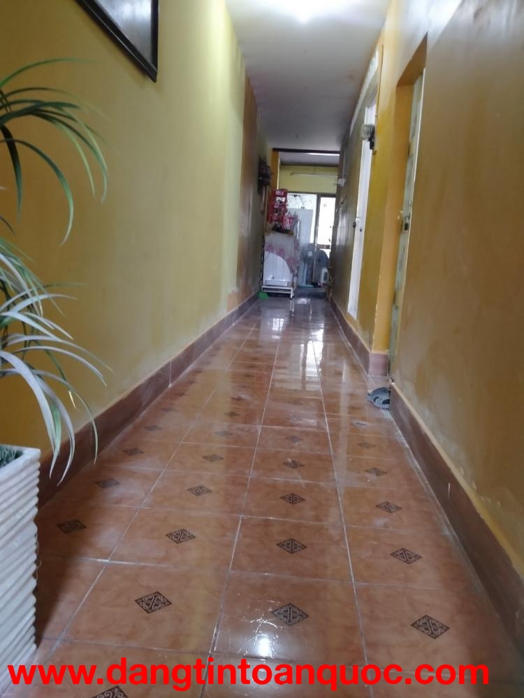 Cho thuê chung cư 3 ngủ, vị trí đẹp cc Bùi Hữu Nghĩa, Quận 5,TPHCM