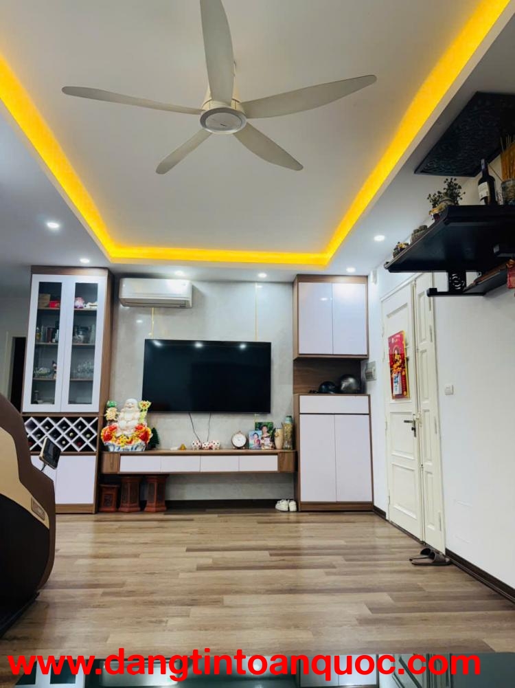 Chính chủ bán căn góc tầng trung - Chung cư Tứ Hiệp Plaza - Không gian sống lý tưởng, thoáng sáng