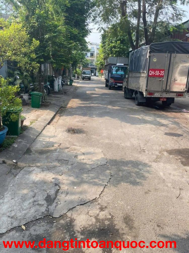 ????SIÊU PHẨM MẶT PHỐ TRUNG TÂM - KINH DOANH ĐỈNH - MẶT TIỀN ĐẸP - LÕI ĐỐNG ĐA - PHƯỜNG Ô CHỢ DỪA