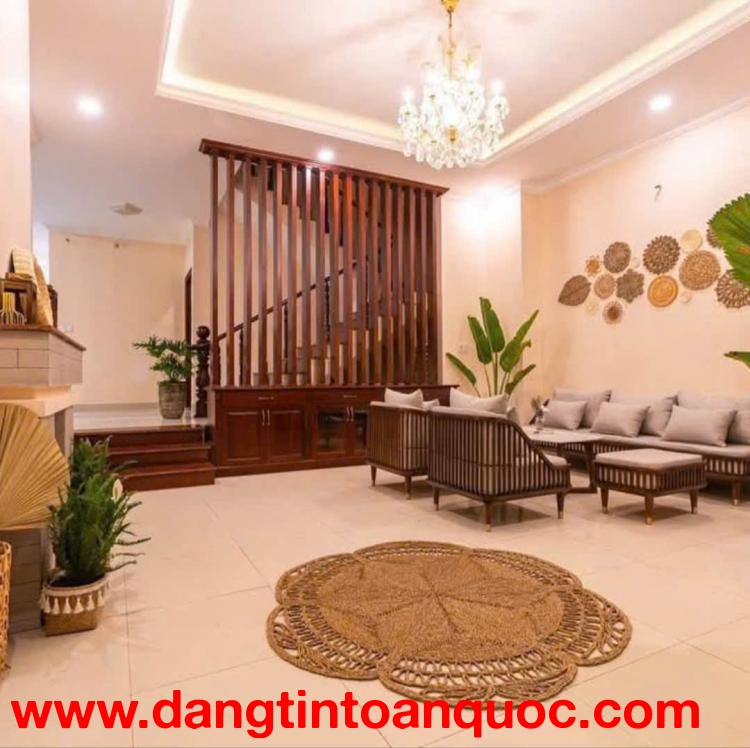 Cho thuê Villa 6 phòng Golf Valley, phường 2, Đà Lạt 36 - 40  triệu/tháng