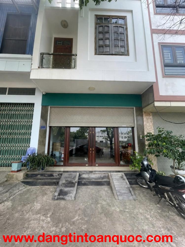 BÁN NHÀ 3 TẦNG – VỊ TRÍ ĐẸP PHỐ PHAN KẾ BÍNH, CAM ĐƯỜNG, TỈNH LÀO CAI – GIÁ TỐT CHỈ 3,9 TỶ