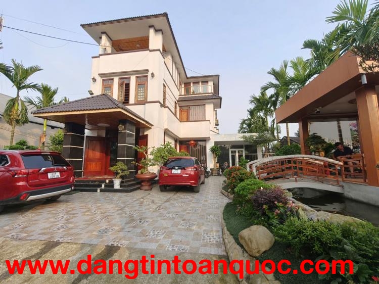 CHÍNH CHỦ CẦN BÁN BIỆT THỰ 3 TẦNG – KHÔNG GIAN RỘNG, GIÁ TỐT