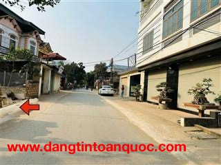 Cần Tiền Xây Nhà Bán gấp lô đất 90m2 ngay mặt trục chính Tân Xã giá 3tỷ5 ôtô đỗ cửa tại Hoà Lạc sát 