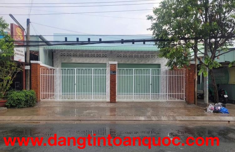 NHÀ ĐẸP- GIÁ TỐT - Chính Chủ Cho Thuê Nhà Nguyên Căn Đường Võ Văn Môn, Phường 4, Tp Tân An, Long An