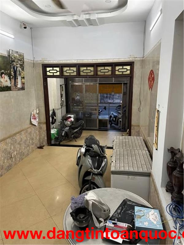 Nhà MT Đường Tân Sơn Phường 12 Cũ Quận Gò Vấp.
