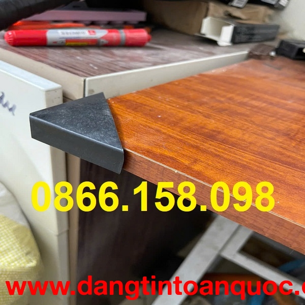 Bịt góc bàn nhựa hàng đẹp, giá tốt, sẵn kho số lượng lớn