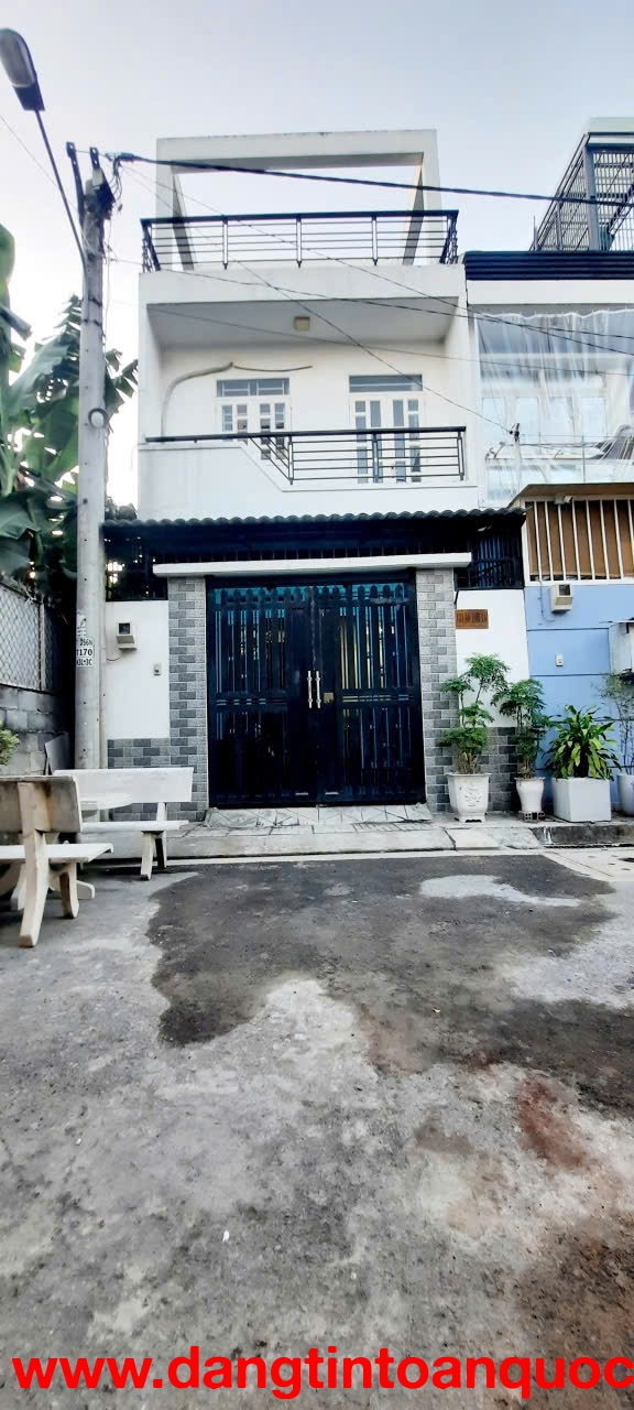Bán nhà khu dân trí cao an ninh tốt đường số 6 linh xuân thủ đức tphcm LH0909428959.