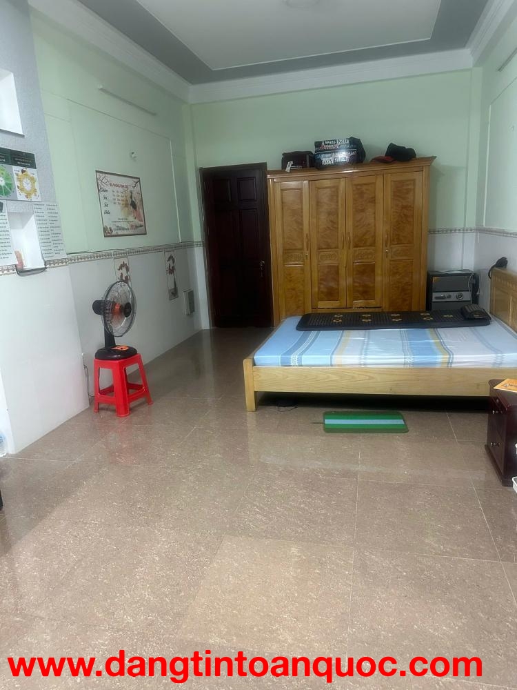 CHÍNH CHỦ CHO THUÊ PHÒNG – NGUYỄN HỒNG ĐÀO, TÂN BÌNH, TP.HCM