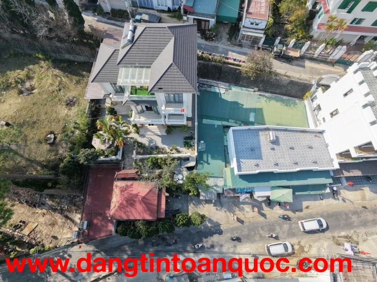 BÁN BIỆT THỰ VIEW ĐỒI HIẾM – 2 MẶT TIỀN HOÀNG HOA THÁM – YÊN THẾ, TRUNG TÂM ĐÀ LẠT