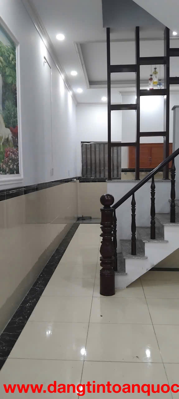 CHO THUÊ NHÀ NGUYÊN CĂN GẦN KCN VĨNH LỘC 2 – GIÁ CHỈ 4 TRIỆU