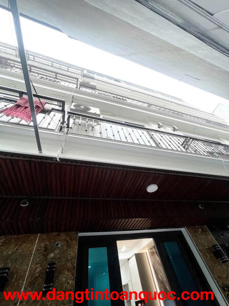 BÁN NHÀ SIÊU ĐẸP VẠN XUÂN – HOÀI ĐỨC  - HIẾM TRONG PHÂN KHÚC - Thang Máy - Sát Mặt Phố