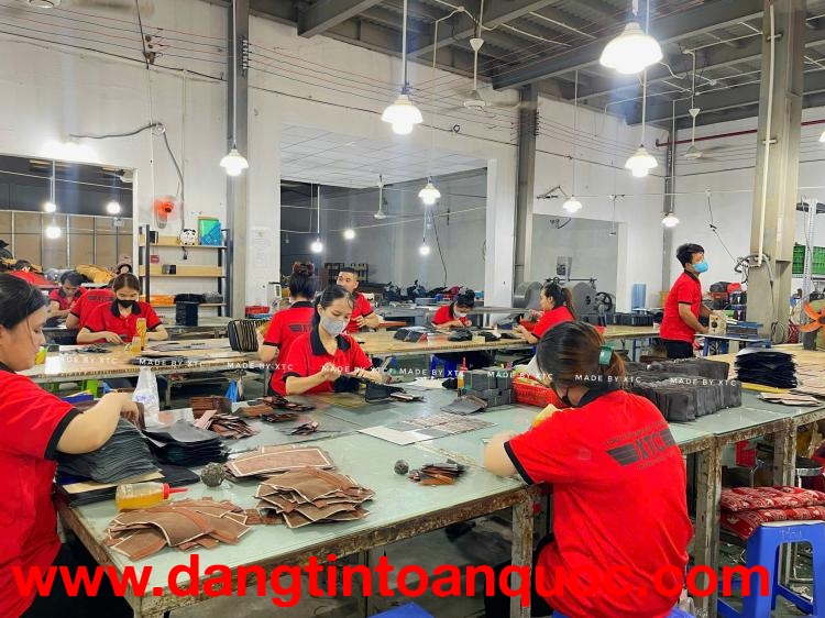 Lấy Sỉ Phụ Kiện Đồ Da Xuất Khẩu