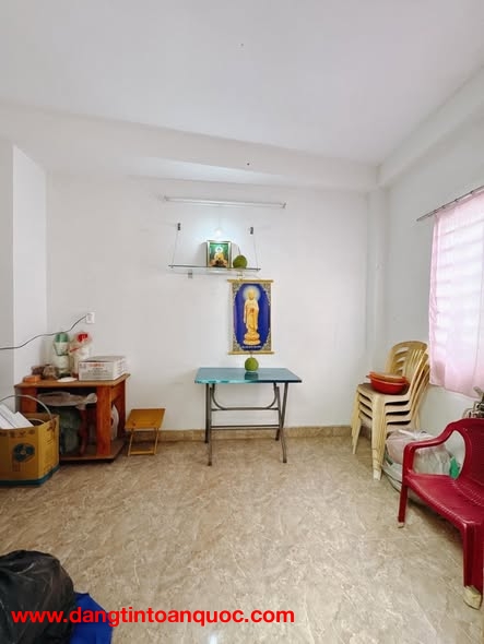 CHỦ CẦN BÁN CĂN NHÀ - ĐƯỜNG KHÁNH HỘI - ĐỂ ĐỊNH CƯ NƯỚC NGOÀI - TẶNG LẠI TOÀN BỘ NỘI THẤT - GIÁ HƠN 