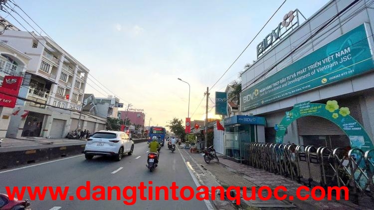 CẦN BÁN 345M2 8X45 NHÀ CẤP 4 MT ĐƯỜNG NGUYỄN HỮU TRÍ
