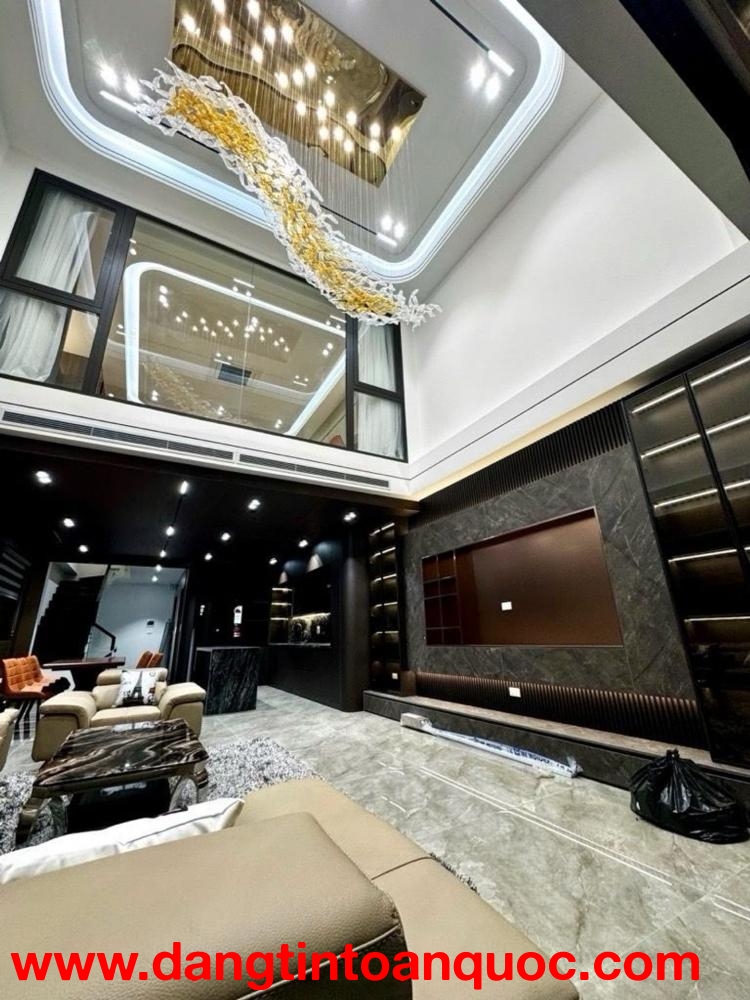 BÁN NHÀ BỒ ĐỀ 75M2- 7 TẦNG- KINH DOANH ĐỈNH CAO- Ở SƯỚNG- 30.X TỶ
