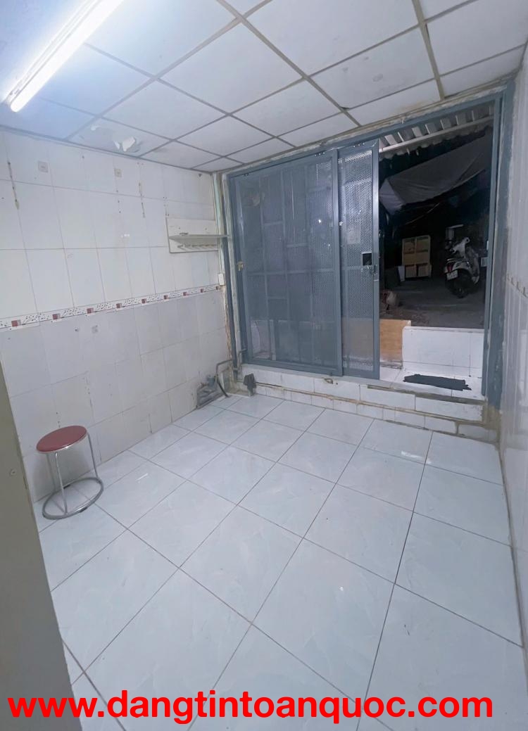 CHO THUÊ NHÀ NGUYÊN CĂN TẠI P27, QUẬN BÌNH THẠNH, TPHCM GIÁ 5TR500K / THÁNG