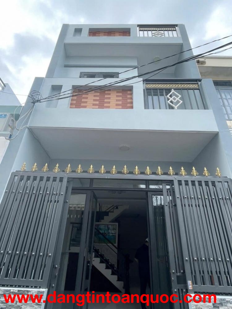Bán nhà 2 tầng 40m2, 2PN, sổ hồng, 4.7 tỷ, hẻm Trần Xuân Soạn, Q7