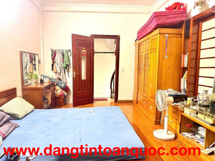CỰC HIẾM! BÁN NHÀ NGÕ ĐẠI TỪ ĐỊNH CÔNG -SỔ VUÔNG –2 THOÁNG -46m-5TẦNG-GIÁ RẺ NHẤT NHỈNH 8tỷ