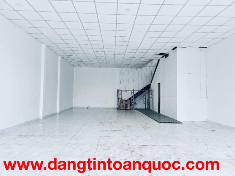Bán nhà 2 Tầng MẶT TIỀN Kinh Doanh sầm uất bậc nhất Dĩ An,NGANG 10M