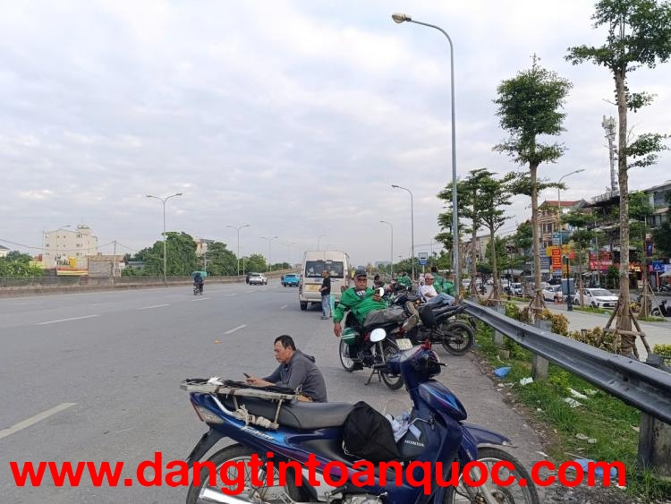 Chính chủ bán nhanh lô đất đẹp - Ngõ thông - Ô tô tải tránh - Sẵn nhà cấp 4 - Nhỉnh 7 tỷ