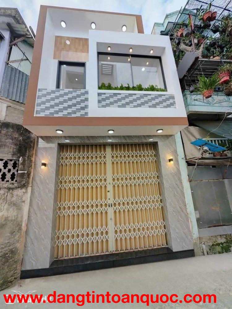 BÁN NHÀ MỚI 2 TẦNG TTTP GẦN CHÙ PHẬT TRẮNG HẺM CAO ĐÀI NHA TRANG
