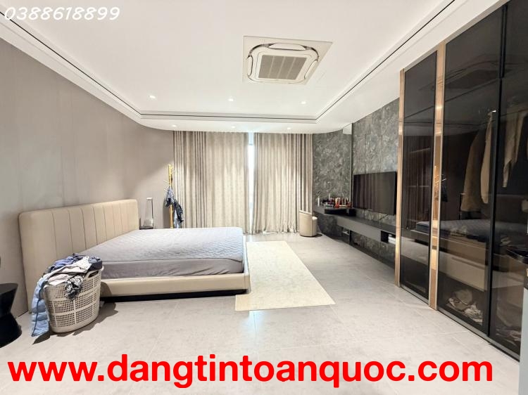 ????PHÂN LÔ KIM MÃ - BA ĐÌNH - NHÀ ĐẸP Ở SƯỚNG - GARA 2 Ô TÔ - THANG MÁY - CPXD GẦN 10 TỶ