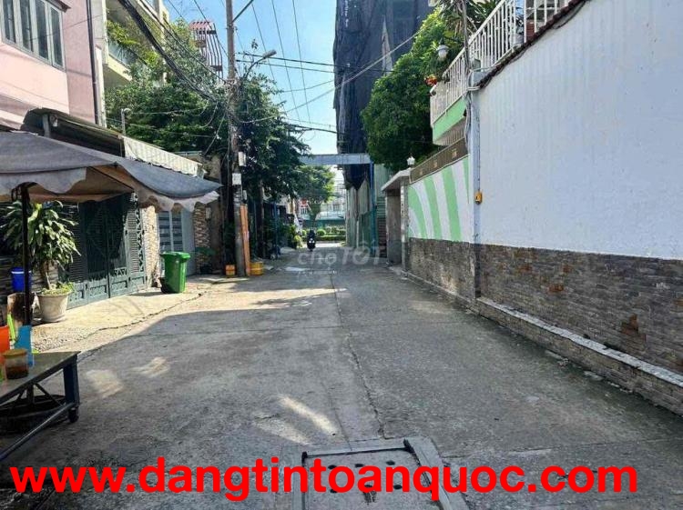 BÁN ĐẤT QUẬN 12 – LÔ GÓC 60M² (5x12) – HẺM XE HƠI – GẦN TRƯỜNG CHINH – NHỈNH 5 TỶ