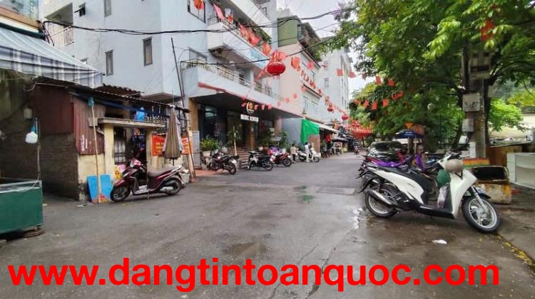 BÁN NHÀ