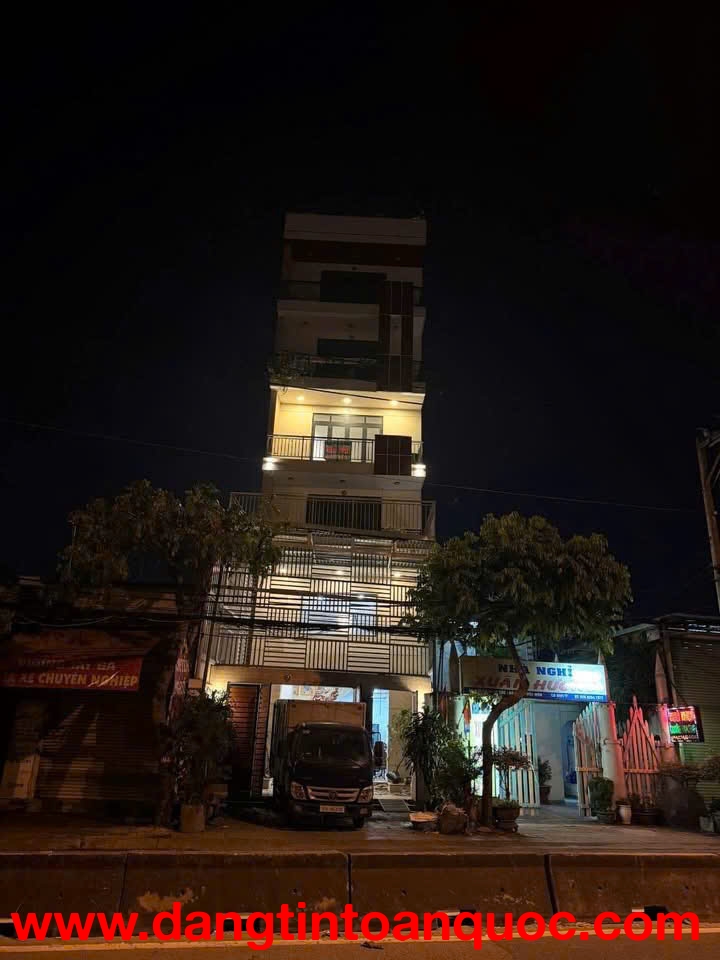 GIẢM SỐC 5 TỶ – NHÀ MT NGUYỄN THỊ SÓC 1 TRỆT 5 LẦU – THANG MÁY – CHỈ 11 TỶ