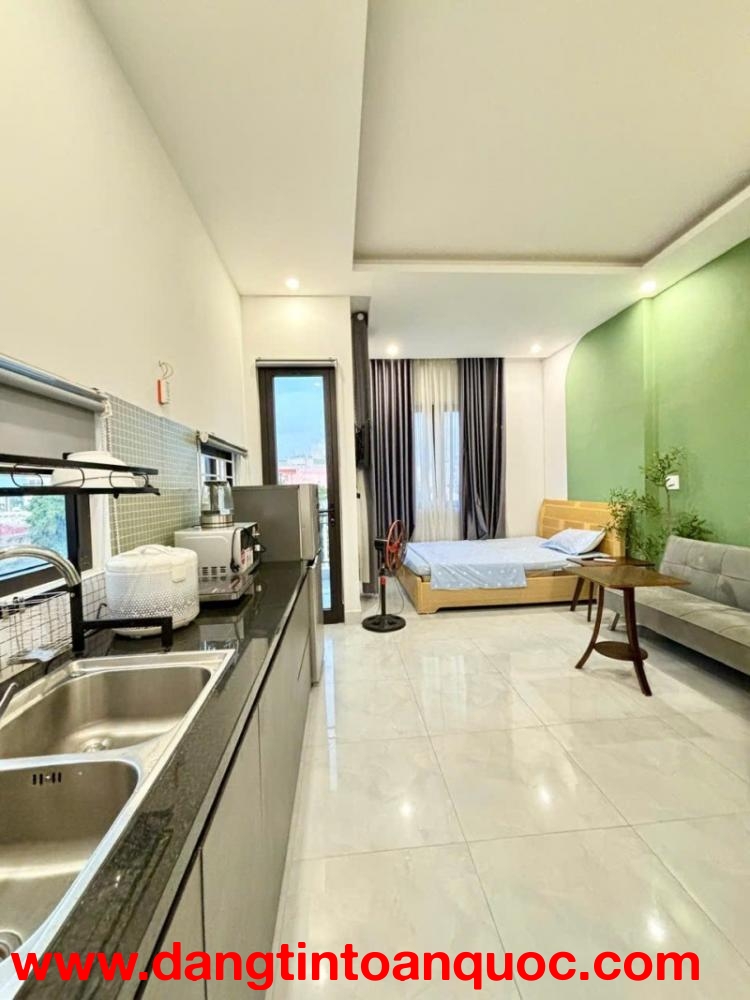 Tòa căn hộ mặt tiền Hồ Xuân Hương 140m2 giá 35.5 tỷ dòng tiền 70tr/tháng