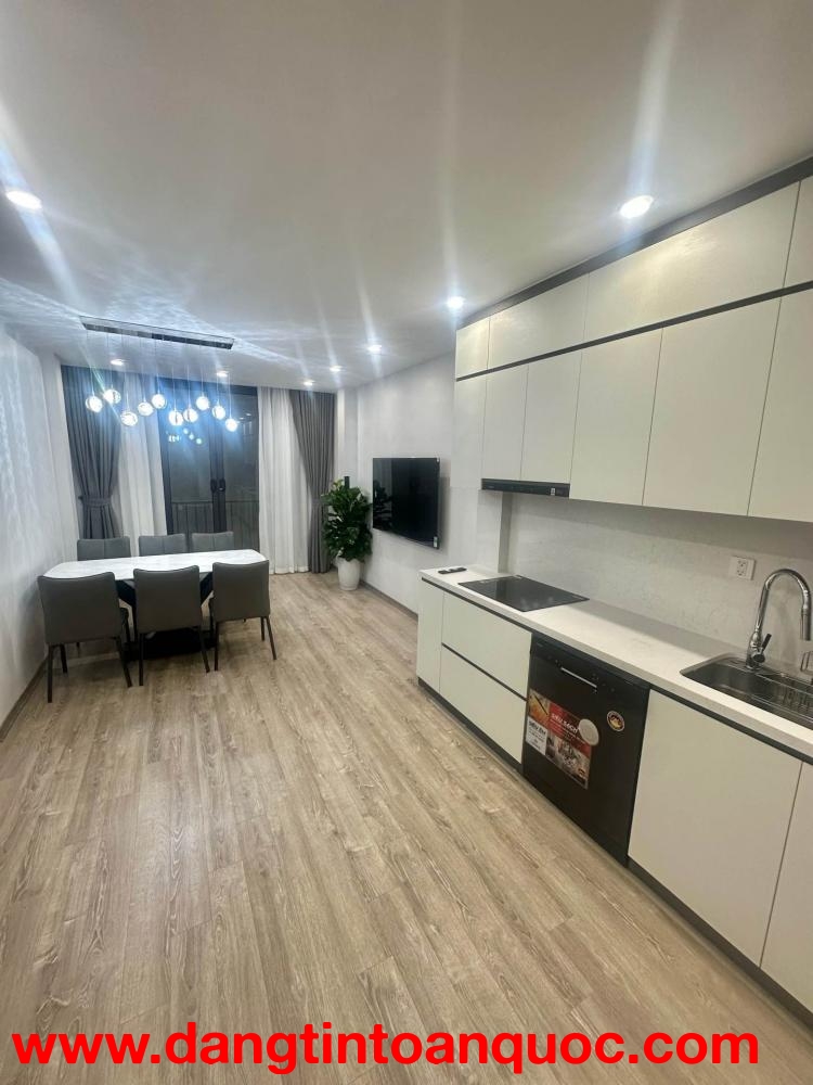 SIÊU PHẨM - 60M NHÀ MỚI 6 TẦNG THANG MÁY, NGÕ THÔNG, GẦN PHỐ,