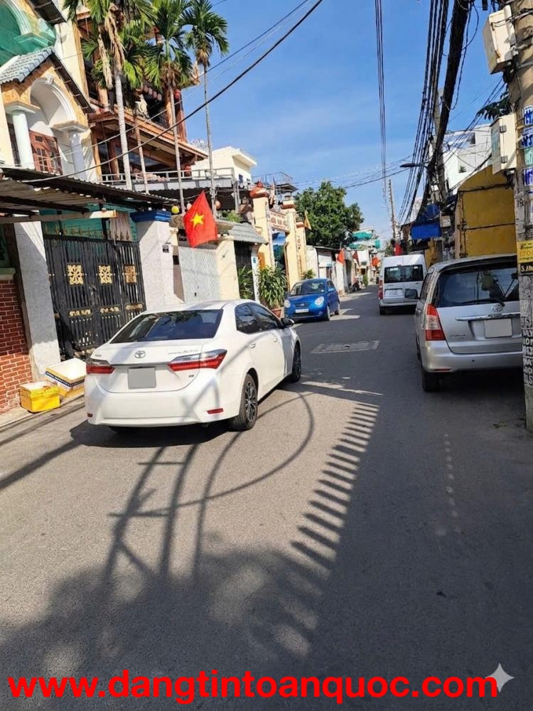 Nhà mặt tiền Đường nhựa xe tải 160mv Nhà có Dòng tiền _thích hợp xây mới vừa ở vừa cho thuê