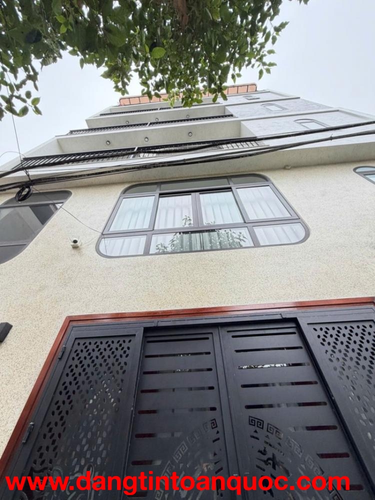BÁN NHÀ PHÚC LỢI – 6 TẦNG THANG MÁY – MT 9.6M – NGÕ RỘNG GẦN Ô TÔ TRÁNH