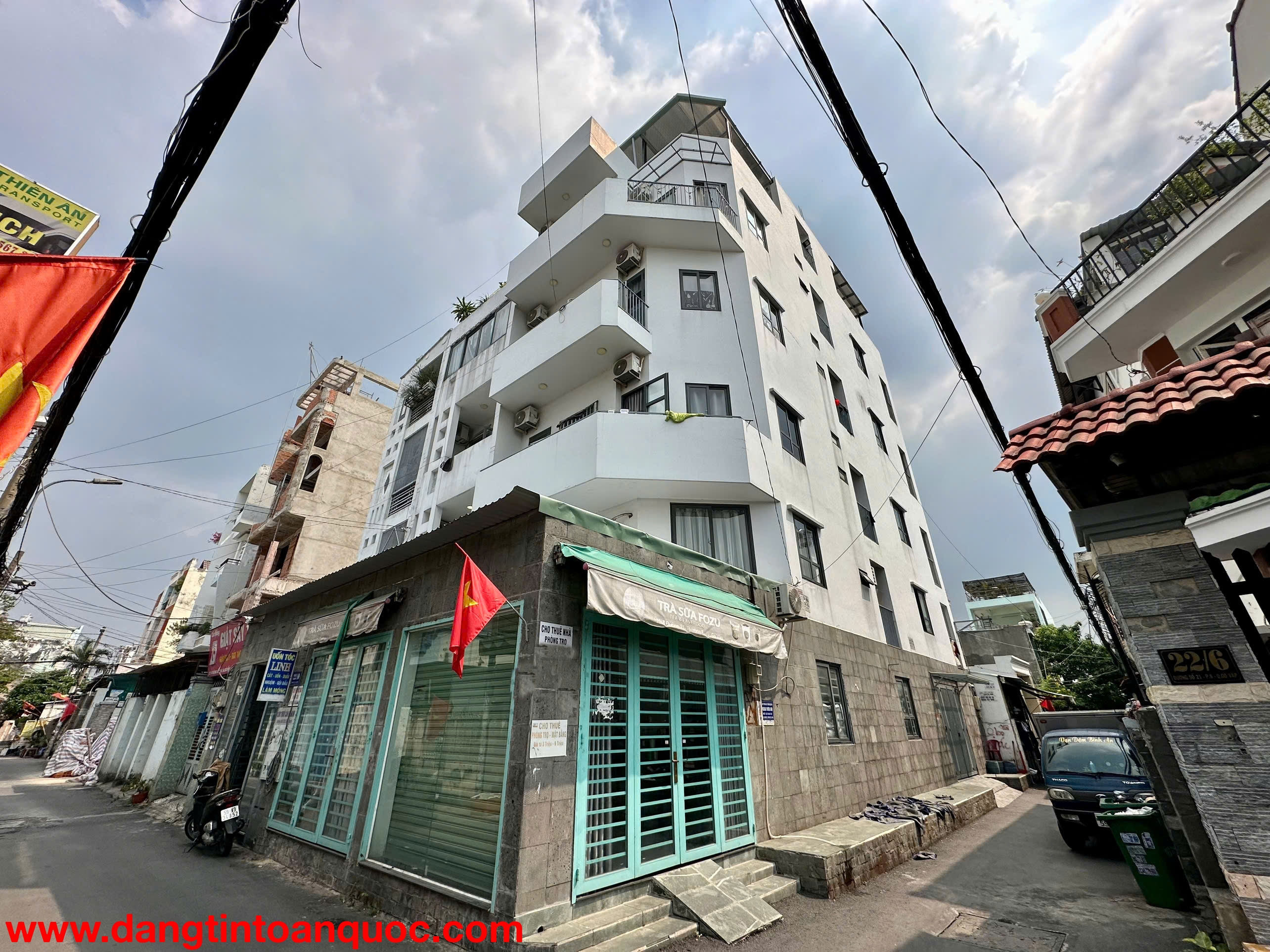 (Tin thật 100%) Bán tòa CHDV lô góc 212m2 x 24P tại Quang Trung - HXH 6m - DT 1,9 tỷ ~ 7,4%/năm
