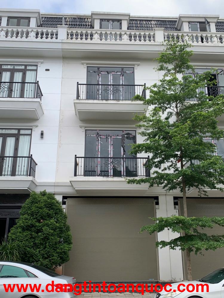 CẦN BÁN CĂN LK VIIEW CÔNG VIÊN 3 TẦNG 1 TUM 85.5M2 X4.5 TỶ KHU ĐÔ THỊ AN PHÚ- SƠN LA.