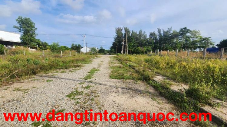 Bán 6m x 25m đất ODT Đường B - Tân Bình - LaGi KDC SGHT 1.35 tỷ