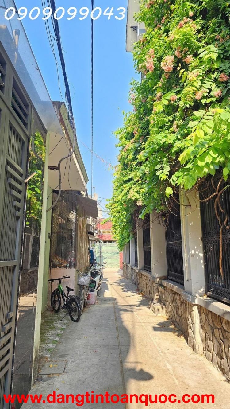 HÀNG HIẾM – GẦN TRƯỜNG NAM VIỆT 2 TẦNG