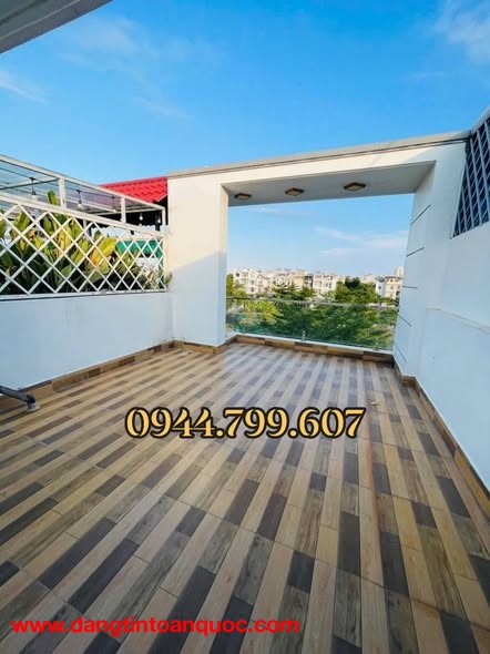 SIÊU PHẨM NHÀ PHỐ 4 TẦNG - HÈM XE HƠI - KHU DÂN CƯ ĐỒNG BỘ SÀI GÒN MỚI-THESUN - THÔNG RA ĐÀO TÔNG NG