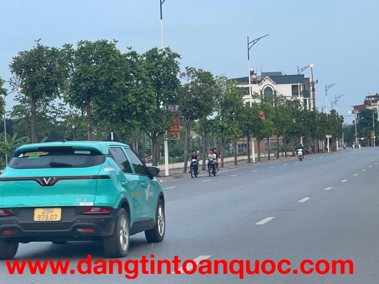 Tài chính nhỉnh 6 tỷ xíu, sở hữu 80m đất đường Ỷ LAN, ô tô tải tránh vèo vèo.