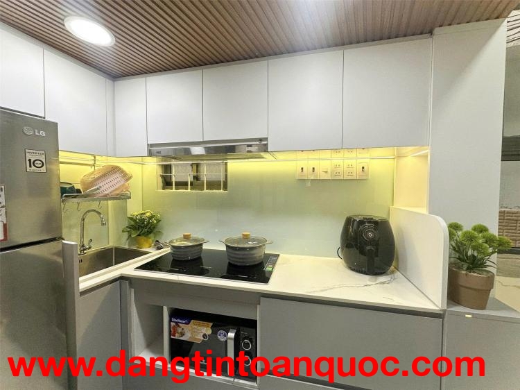 Nhà riêng nguyên căn cho thuê – Quận 10 - 2PN - 13tr