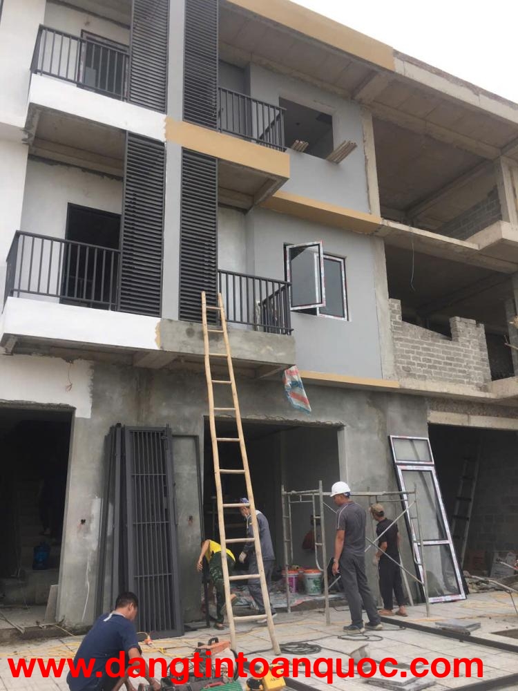 CỨ NGHĨ LÀ BIỆT THỰ CHỤC TỶ - HÓA RA LÀ NHÀ Ở XÃ HỘI CHỈ TỪ 70 TRIỆU!