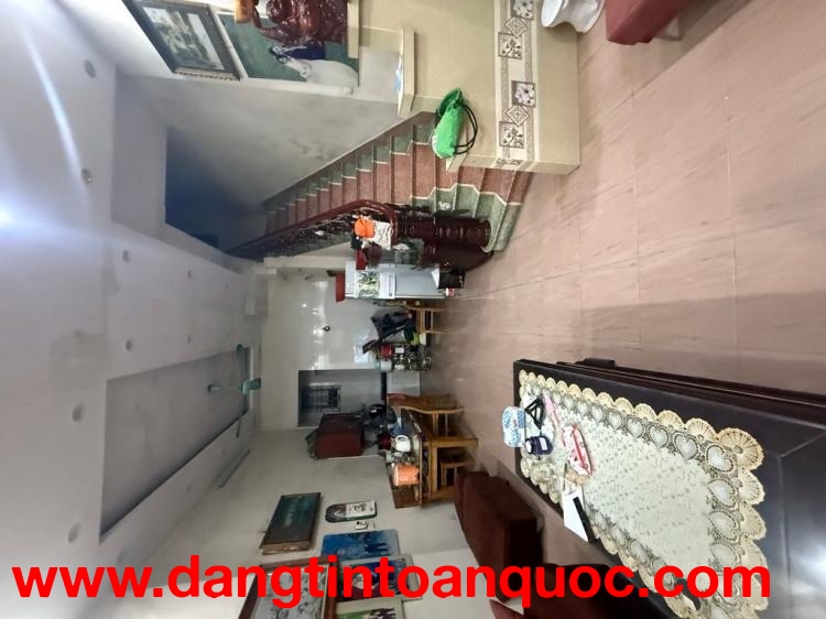 MẢNH ĐẤT ĐẸP NỞ HẬU - KHU VỰC ĐÔNG DÂN - GẦN CHỢ