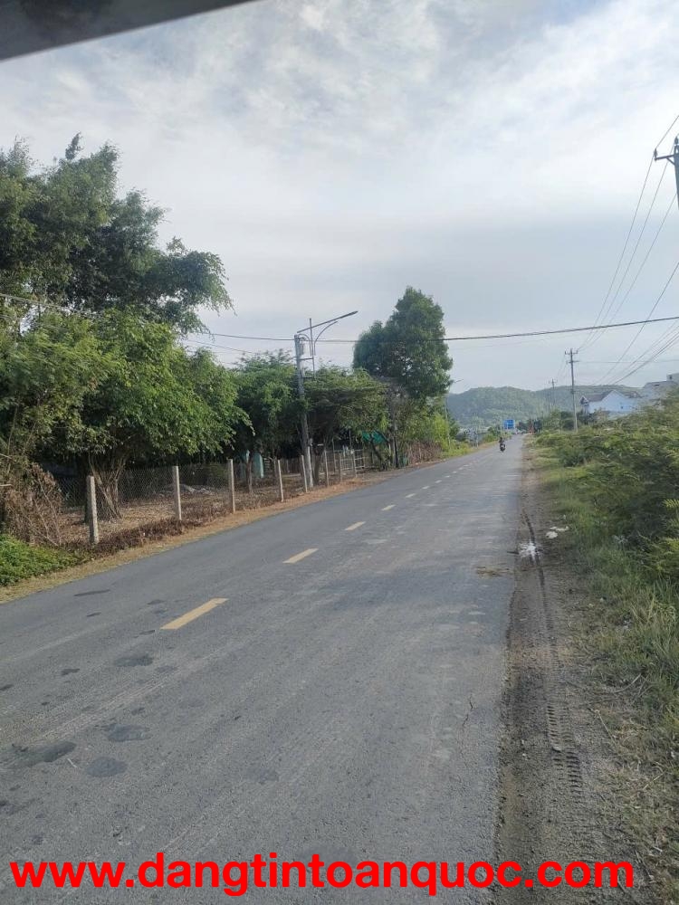 ĐẤT ĐẸP GẦN QUỐC LỘ – SÁT BIỂN DỐC LẾT – TIỀM NĂNG TĂNG GIÁ CAO