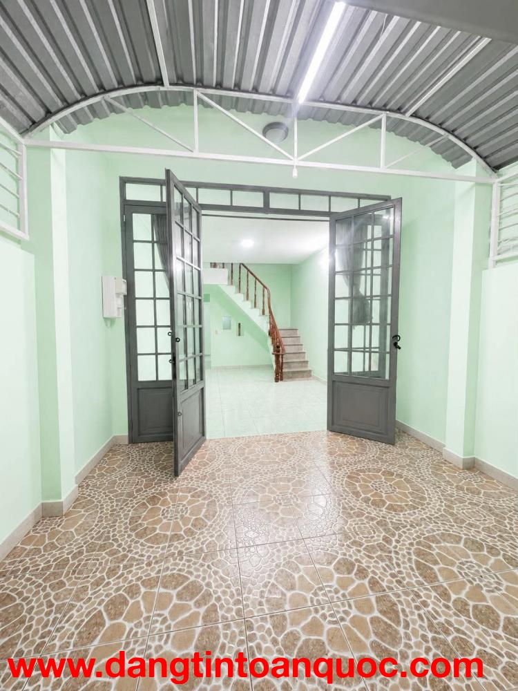 NHÀ DƯƠNG THỊ MƯỜI QUẬN 12– HXH 5M – 3PN – CHỈ 30M RA MẶT TIỀN – GẦN CHỢ HẠT ĐIỀU – CHỈ 4 TỶ 3.