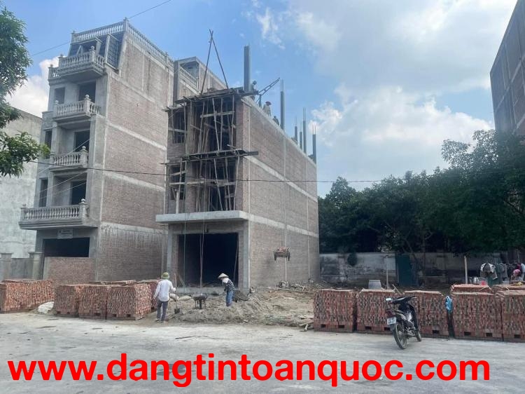 LÔ GÓC 100M DUY NHẤT HÒA LẠC SÁT QL21 ,GẦN KHU CNC VÀ ĐHQG GIÁ TỐT NHẤT KHU VỰC