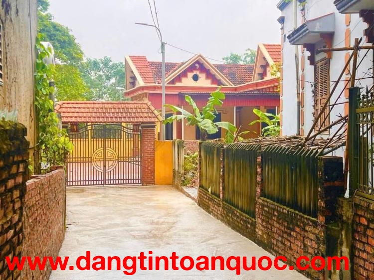 CẦN BÁN ĐẤT CÙNG TRỤC ĐẤT ĐẤU GIÁ VÂN PHÚ LAI, CÓ SẴN NHÀ VƯỜN KIÊN CỐ - TP VIỆT TRÌ - TỈNH PHÚ THỌ