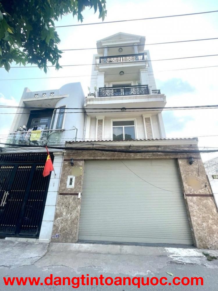 Bán nhà QL 13, Phường Hiệp Bình Phước, Thủ Đức, TP HCM. DT 77m2, 4 tầng. Giá, 8.1 tỷ,