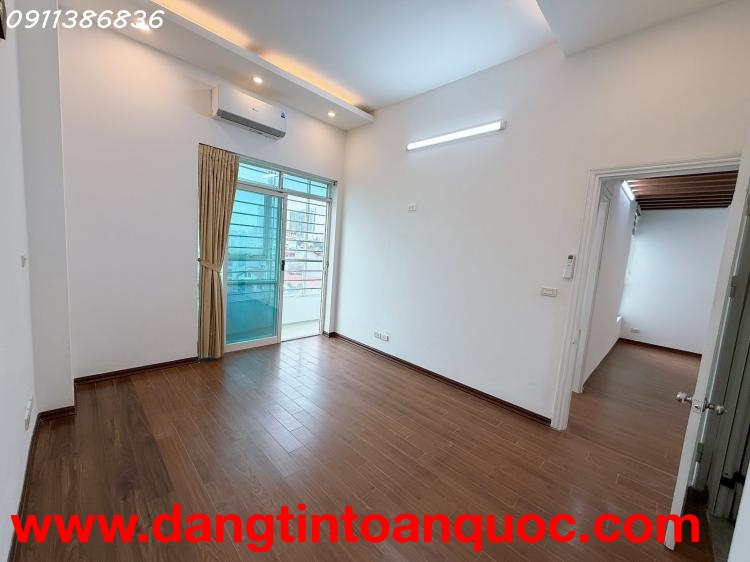 ????HOT Tòa D11 Trần Thái Tông 83m 2PN Vị trí đắc địa, nhỉnh 8 tỷ VIP Cầu Giấy